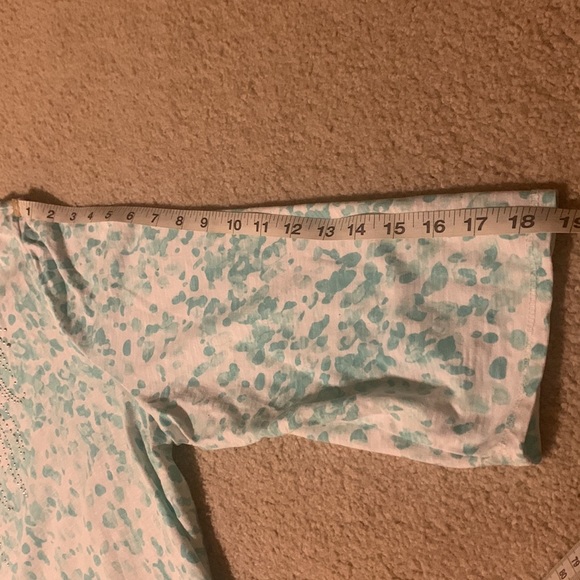 Chico’s Sz 3 Weekends Summer Tee - Picture 8 of 8